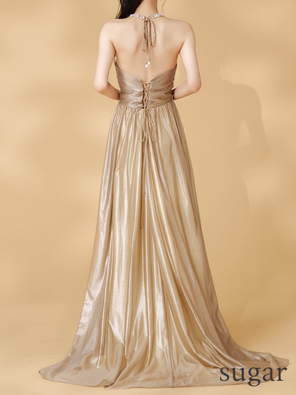 ゴールド モデル：まおちゃる　身長：158cm　着用サイズ：Sサイズ