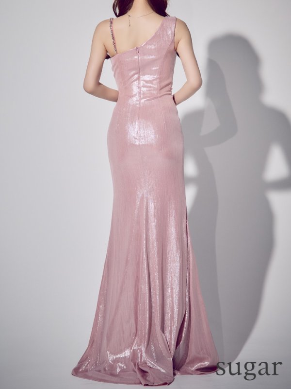 ピンク モデル：ゆめ　身長：160cm　着用サイズ：Sサイズ