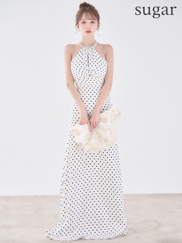 ホワイト　モデル：りな　身長：160cm　着用サイズ：Sサイズ