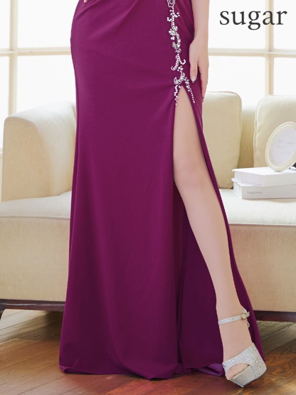 パープル モデル:真優川咲 身長:158cm 着用サイズ:Sサイズ