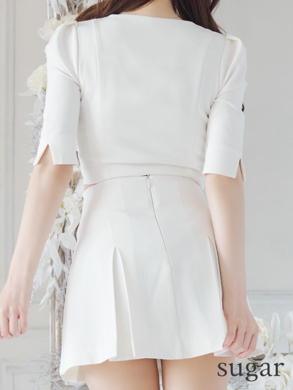 ホワイト モデル:ゆめ 身長:160cm 着用サイズ:Sサイズ