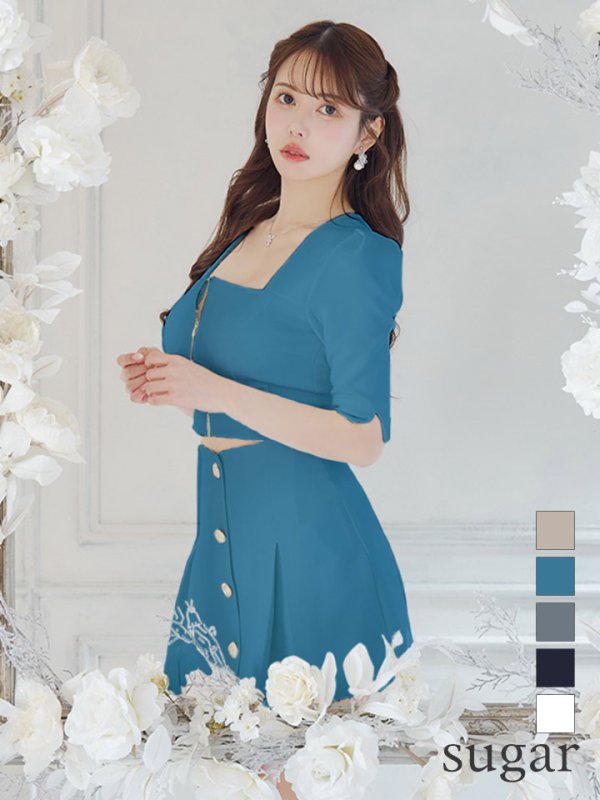 グリーン モデル:ゆめ 身長:160cm 着用サイズ:Sサイズ