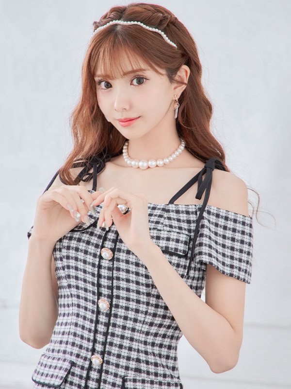 画像21: 【みゆう/関西コレクション着用】【an/アン】ギンガムチェック柄/ オフショルダー/ ショルダーリボン/ パールボタン/ プリーツ/ フレア/ ミニドレス/ キャバドレス[OF05]