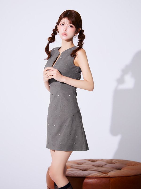 チャコールグレー モデル：まりん　身長：164cm　着用サイズ：Sサイズ