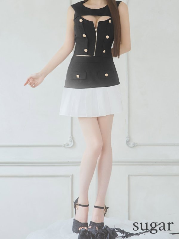 ブラックxホワイト モデル:ももか 身長:156cm 着用サイズ:Sサイズ