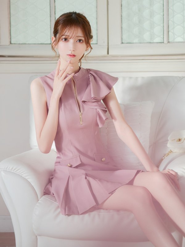 ピンク モデル:あすか 身長:170cm 着用サイズ:Sサイズ