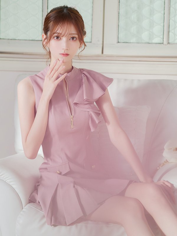 ピンク モデル:あすか 身長:170cm 着用サイズ:Sサイズ