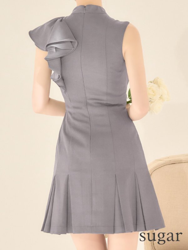 グレー モデル：ゆめ　身長：160cm　着用サイズ：Sサイズ