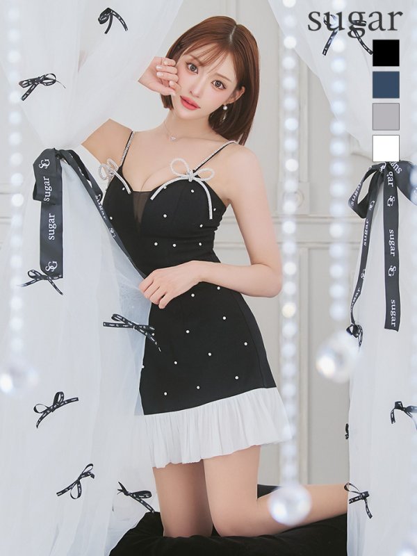 ブラック　モデル：明日花キララ　身長：162cm 着用サイズ：Sサイズ