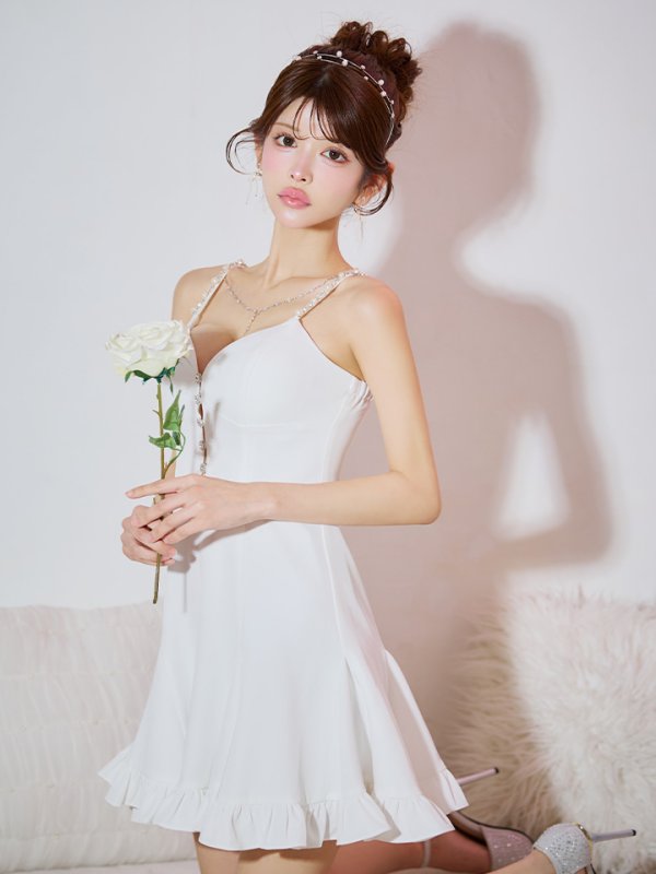 ホワイト モデル:まりん 身長:164cm 着用サイズ:Sサイズ