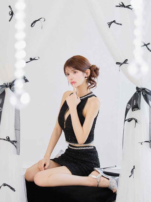 ブラック モデル:まりん 身長:164cm 着用サイズ:Sサイズ