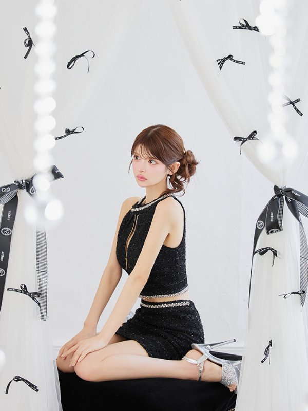 ブラック モデル:まりん 身長:164cm 着用サイズ:Sサイズ