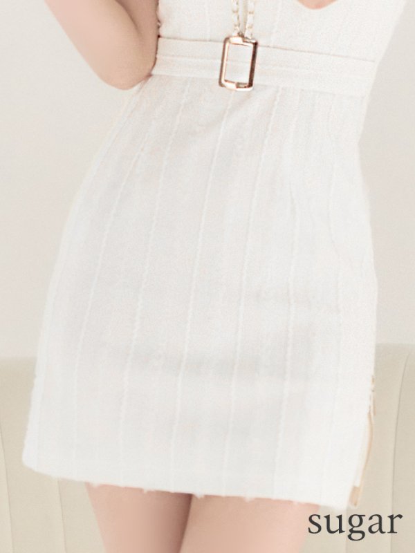 アイボリー モデル：ゆめ　身長：160cm　着用サイズ：Sサイズ