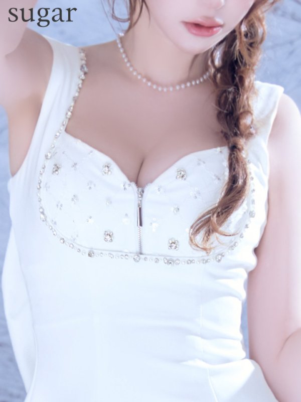 ホワイト　モデル：れみれみ　身長：163cm　着用サイズ：Sサイズ