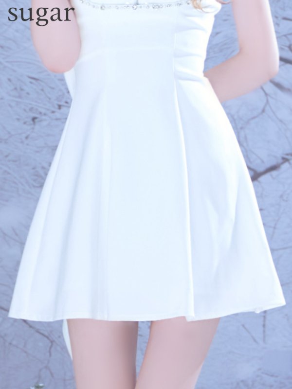 ホワイト　モデル：れみれみ　身長：163cm　着用サイズ：Sサイズ