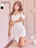 ホワイト　モデル：三上悠亜　身長：159cm　着用サイズ：Sサイズ