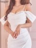 ホワイト　モデル：三上悠亜　身長：159cm　着用サイズ：Sサイズ
