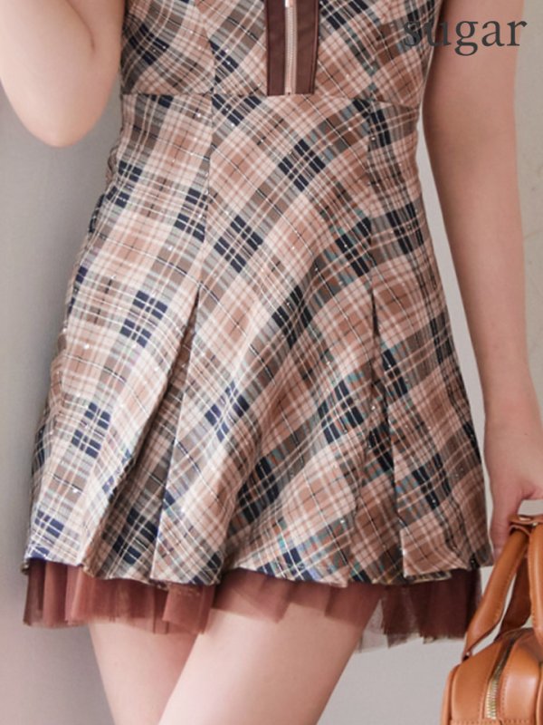 ブラウン モデル：れみ　身長：163cm　着用サイズ：Sサイズ