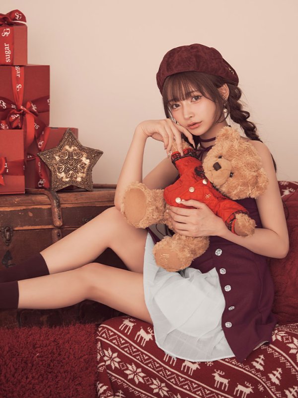 ワインレッドxホワイト　モデル：まみ　身長：160cm　着用サイズ：Sサイズ