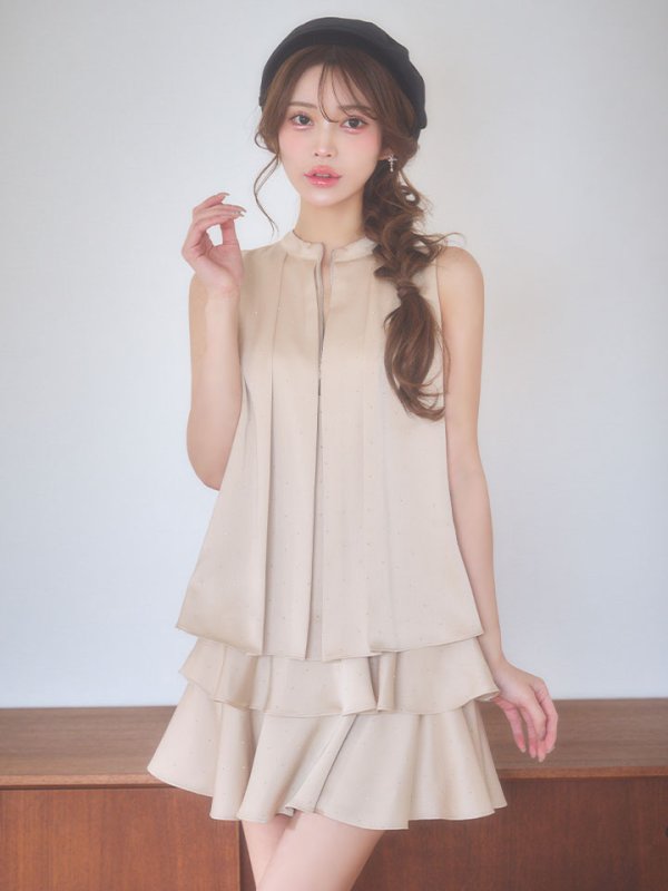 シャンパンゴールド　モデル：るりぴ 身長：165cm 着用サイズ：Sサイズ