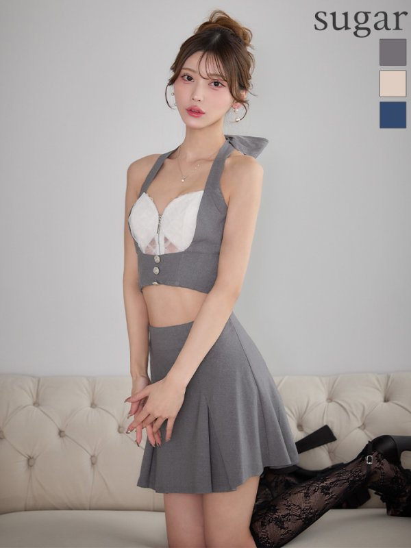 ホワイトxグレー　モデル：るりぴ　身長：165cm　着用サイズ：Sサイズ