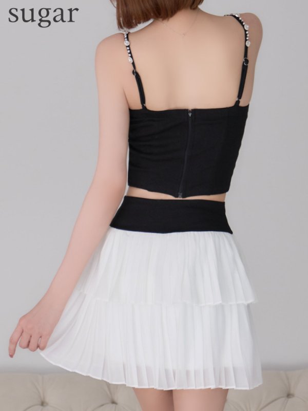 ブラックxホワイト　モデル：れみれみ　身長：163cm　着用サイズ：Sサイズ