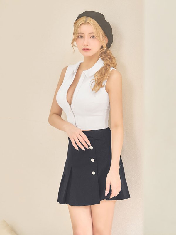 ホワイトxブラック モデル：ふぶき　身長：161cm　着用サイズ：Sサイズ