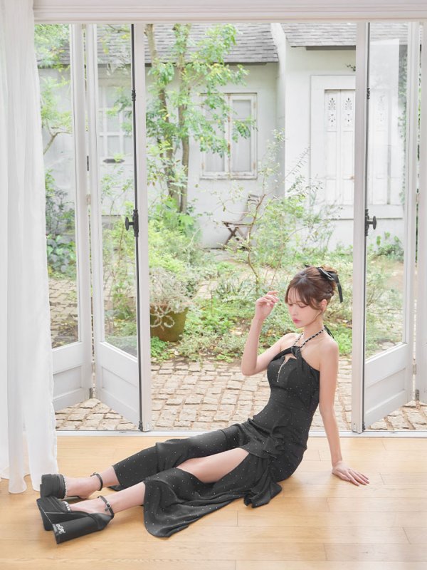 ブラック　モデル：るりぴ　身長：165cm　着用サイズ：Sサイズ