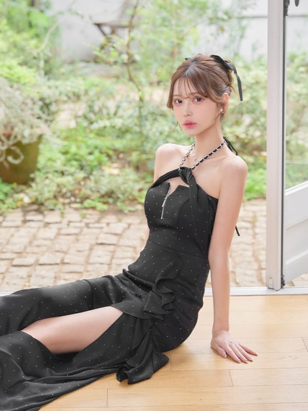 ブラック　モデル：るりぴ　身長：165cm　着用サイズ：Sサイズ
