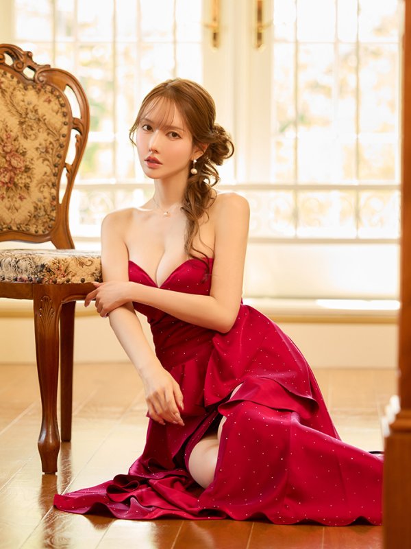 ワインレッド　モデル：ゆめ　身長：160cm　着用サイズ：Sサイズ