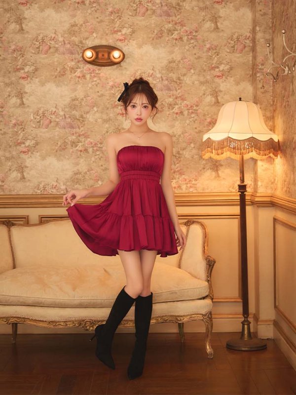 ワインレッド　モデル：りな　身長：160cm　着用サイズ：Sサイズ