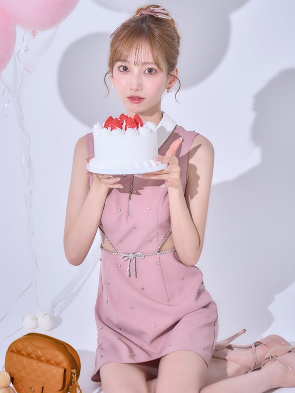 ピンク モデル：あすか　身長：170cm　着用サイズ：Sサイズ