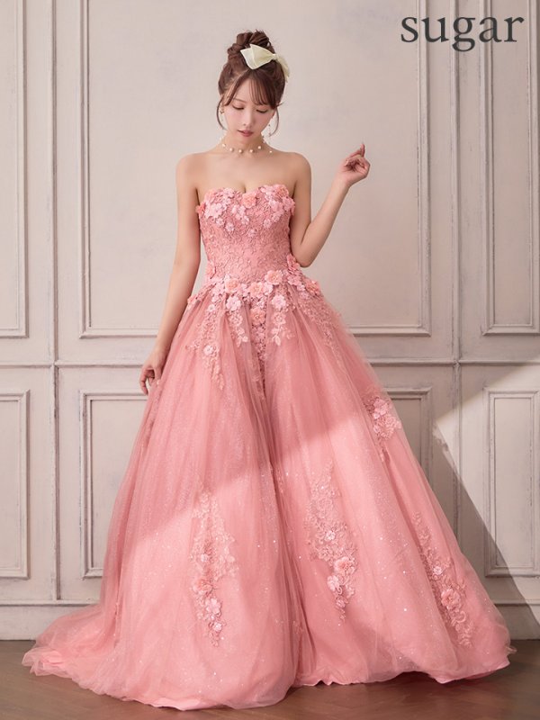 ピンク　モデル：三上悠亜　身長：159cm　着用サイズ：Fサイズ着用