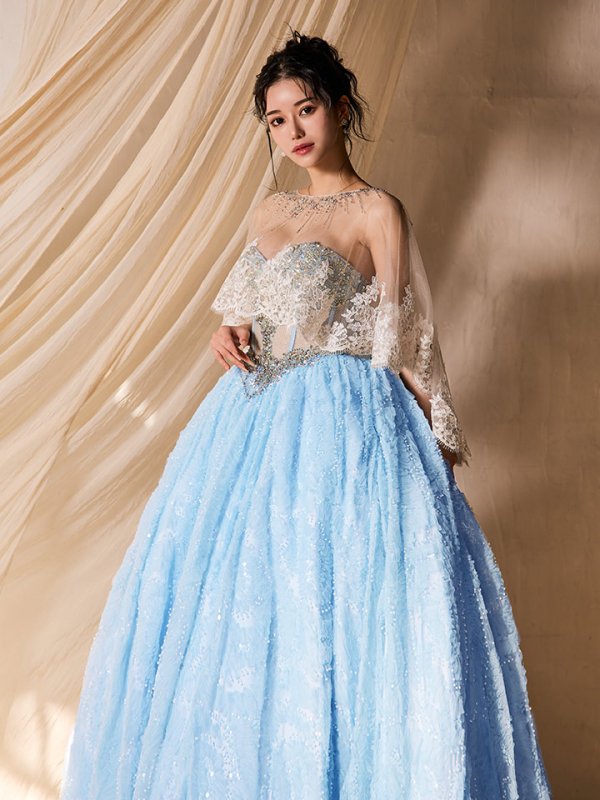 ブルー モデル：ゆりお　身長：165cm　着用サイズ：(Fサイズ)