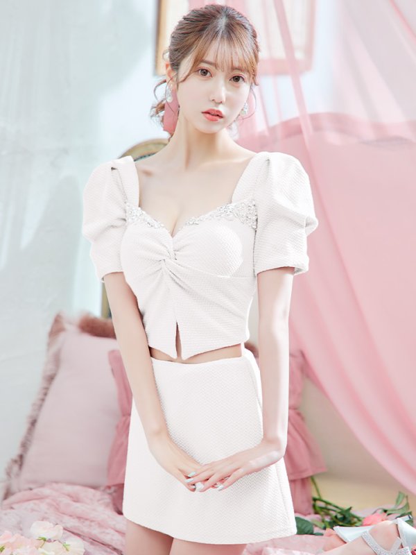 画像3: XSサイズあり【ANGEL R/エンジェルアール】バストビジュー/ クロスタック/ パフスリーブ/ セパレート/ マイクロミニ/ フレア/ミニドレス/ キャバドレス[OF2]