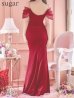 レッド モデル：三上悠亜　身長：159cm　着用サイズ：Sサイズ