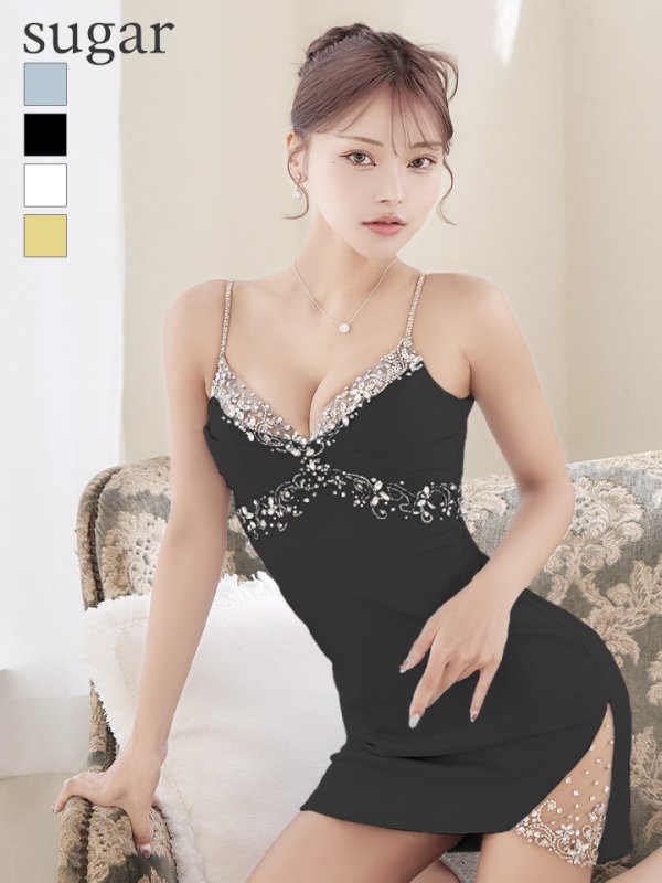 ブラック モデル：如月れい　身長：156cm　着用サイズ：Sサイズ