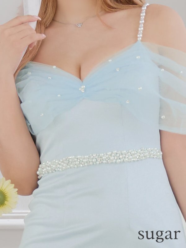 サックス モデル:三上悠亜 身長:159cm 着用サイズ:Sサイズ