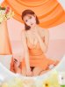 オレンジ モデル：三上悠亜　身長：159cm　着用サイズ：Sサイズ