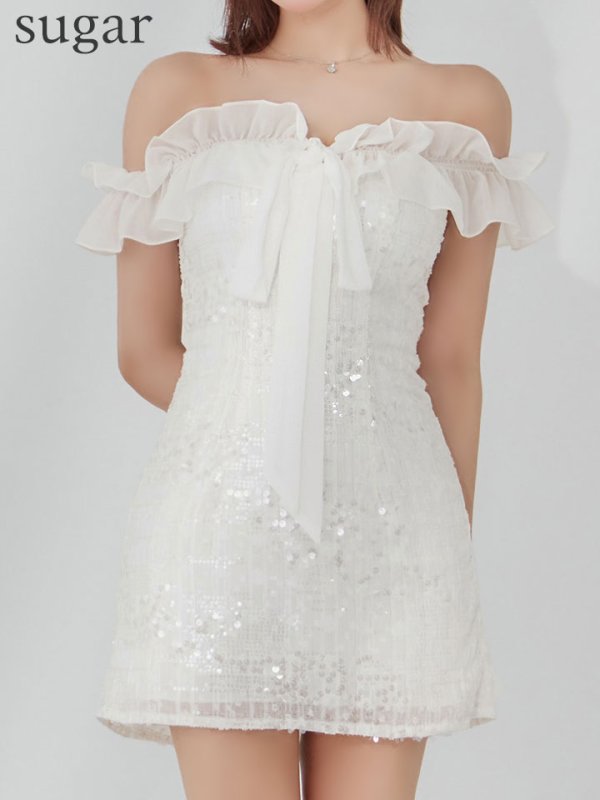 ホワイト　モデル：三上悠亜　身長：159cm　着用サイズ：Sサイズ