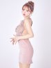 ピンク モデル：三上悠亜　身長：159cm　着用サイズ：Sサイズ