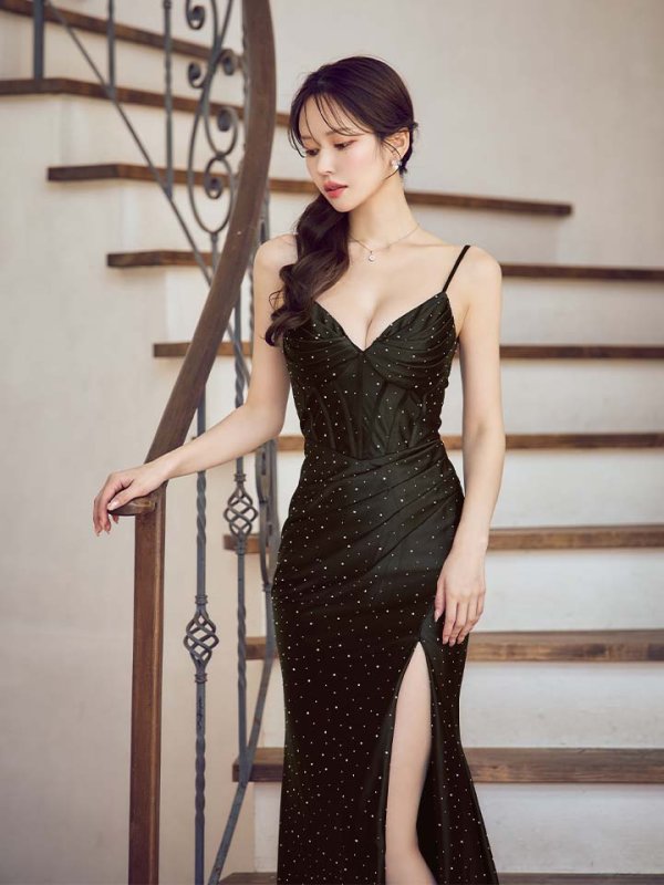 ブラック　モデル：ゆめ　身長：160cm　着用サイズ：Sサイズ