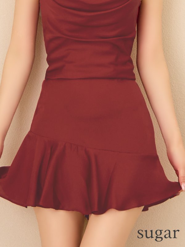 レッド　モデル：ゆめ　身長：160cm　着用サイズ：Sサイズ