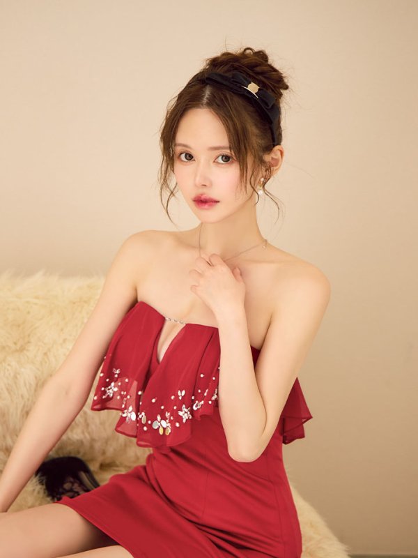 レッド モデル:ゆめ 身長:160cm 着用サイズ:Sサイズ