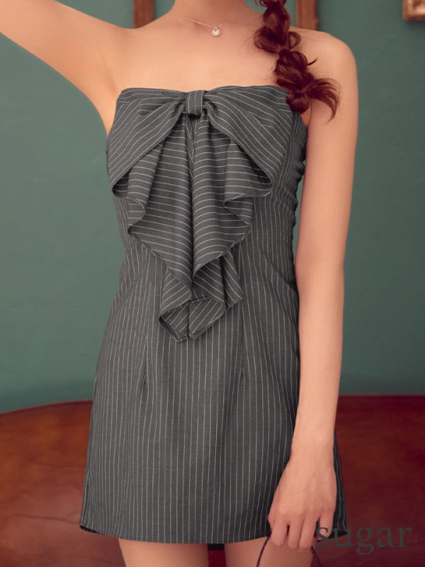 グレー　モデル：明日花キララ　身長162cm　着用サイズ：Sサイズ