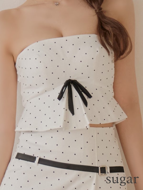 ホワイト モデル：三上悠亜　身長：159cm　着用サイズ：Sサイズ