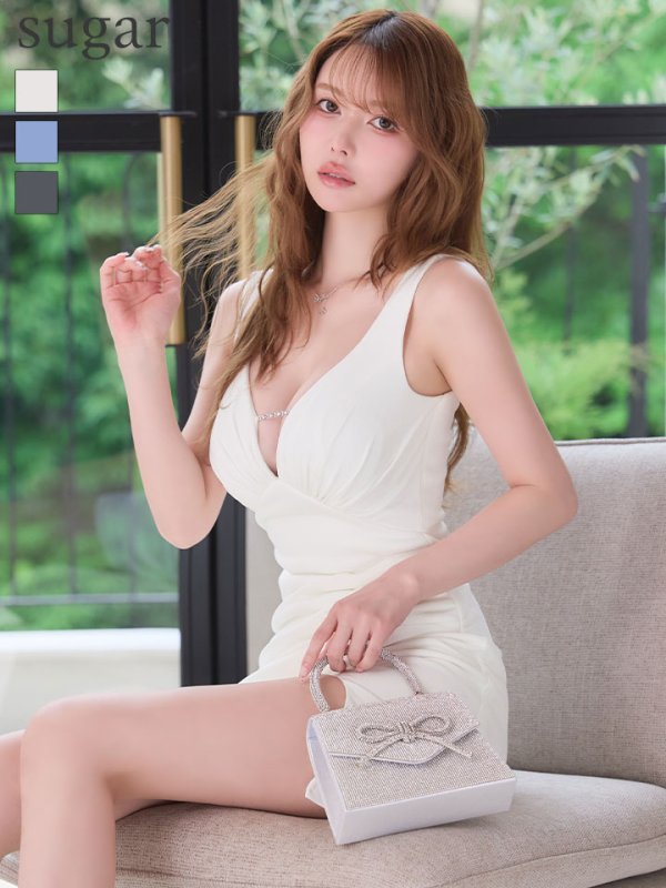 ホワイト　モデル：ゆめ　身長：160cm　着用サイズ：Sサイズ