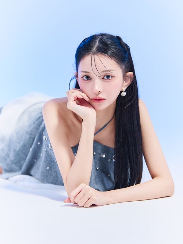 ネイビー　モデル：まおちゃる　身長：158cm　着用サイズ：Sサイズ