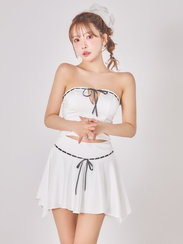 ホワイト モデル：三上悠亜　身長：159cm　着用サイズ：Sサイズ