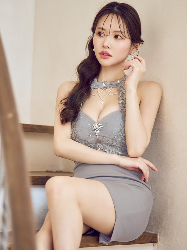 グレー モデル：ゆめ　身長：160cm　着用サイズ：Sサイズ